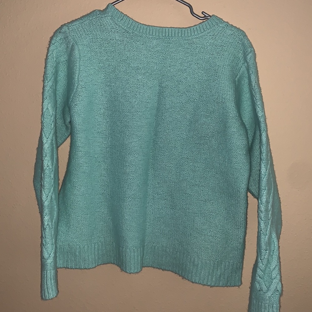 Sweater - Picture 4 of 4